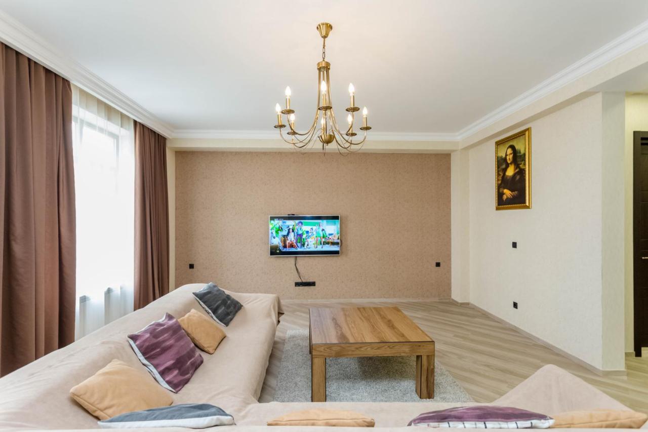 Rustaveli Residence III Tbiliszi Kültér fotó